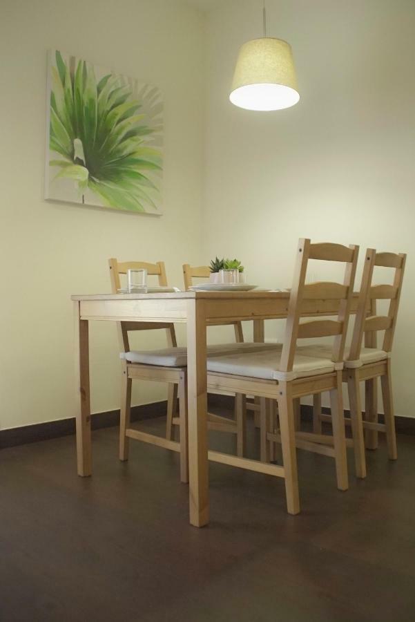 Apartamento Los Azahares Sevilla Exteriör bild