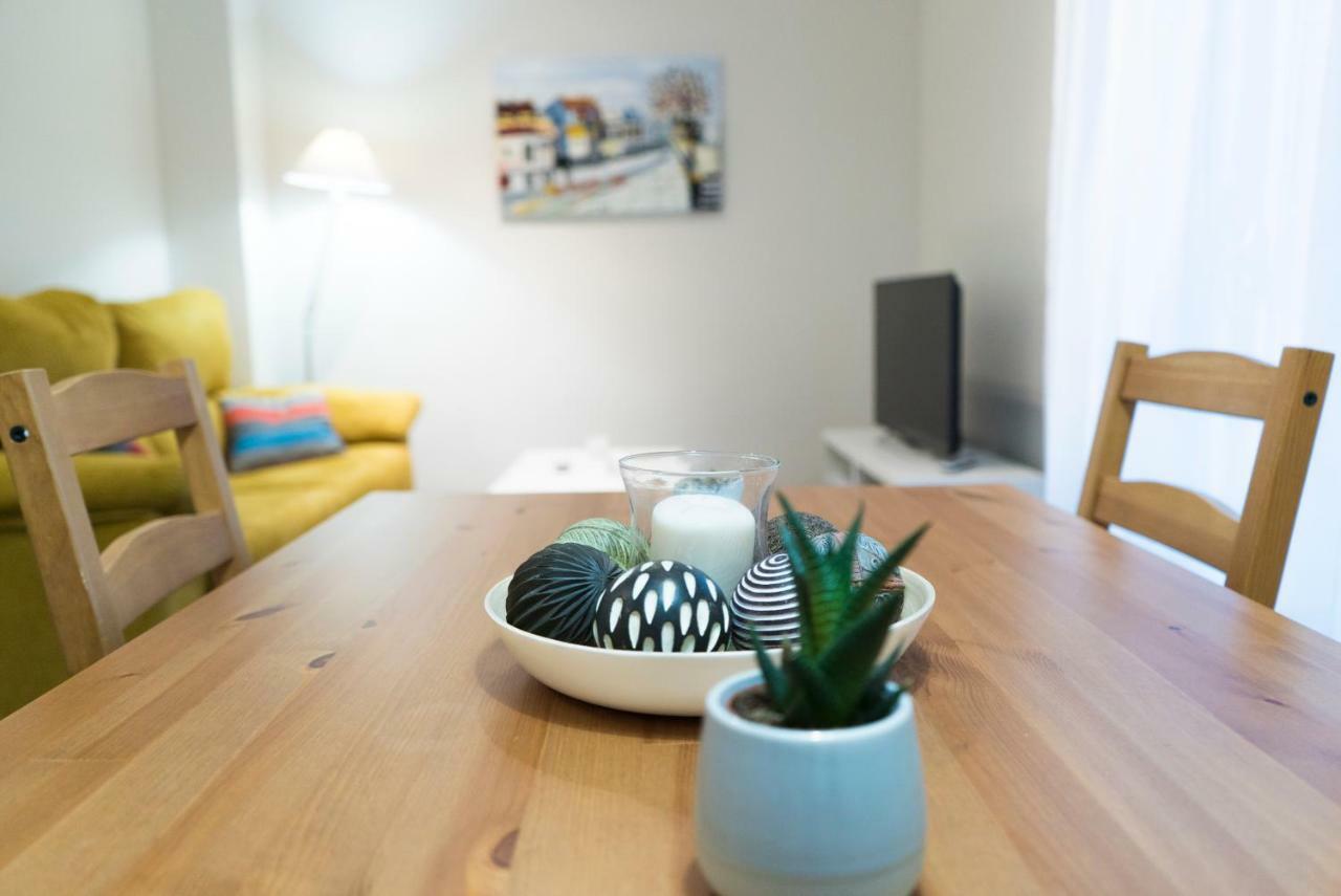 Apartamento Los Azahares Sevilla Exteriör bild